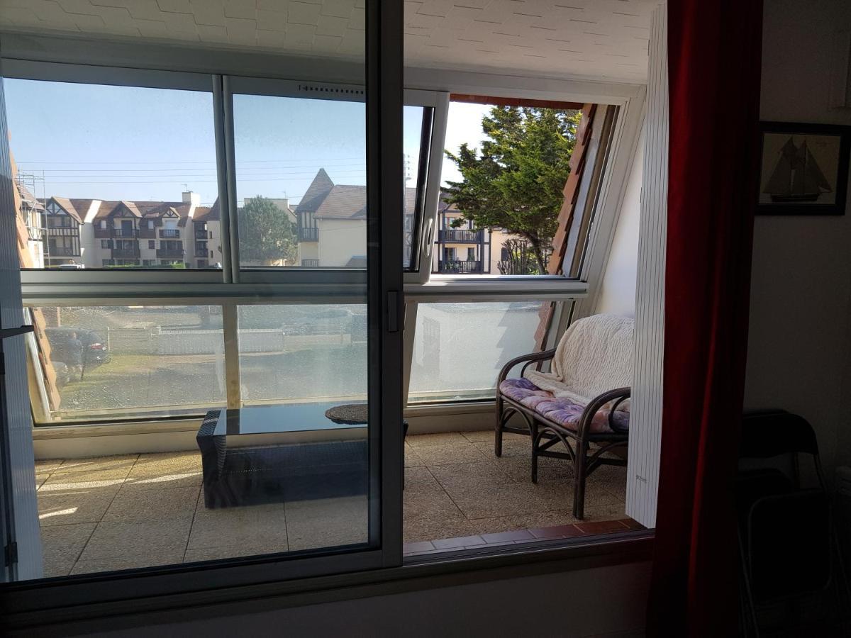 Studio Front De Mer Daire Ouistreham Dış mekan fotoğraf